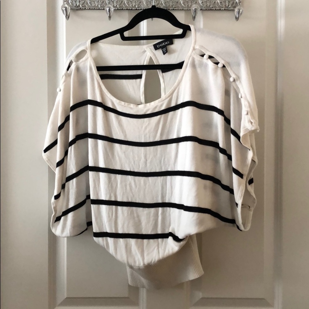 Off shoulder Bebe top